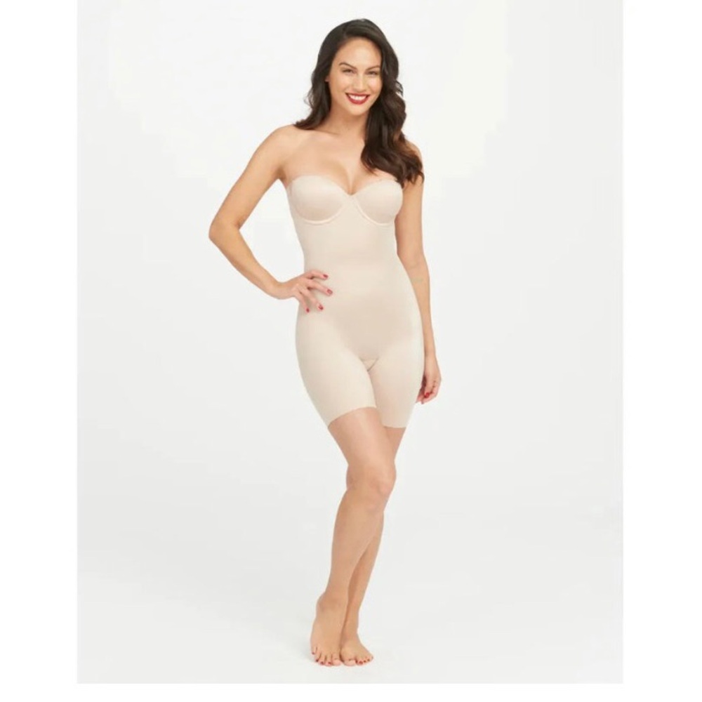 Spanx suit your fancy mid thigh bodysuit size S NWT